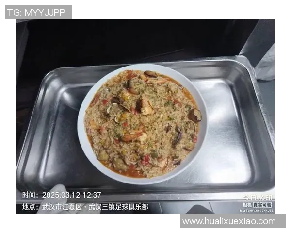 足球明星与中国菜的完美结合精彩瞬间分享